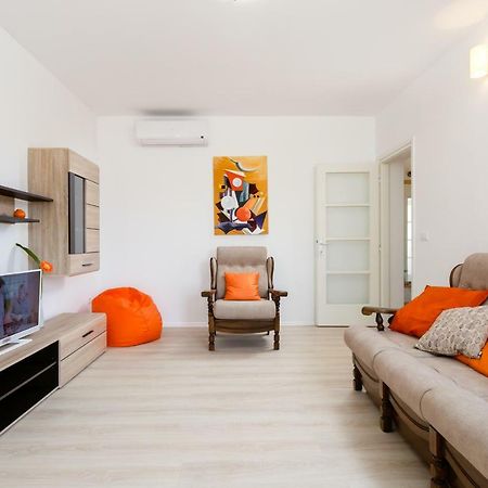 Botun Apartman Free Parking Pula Exterior foto